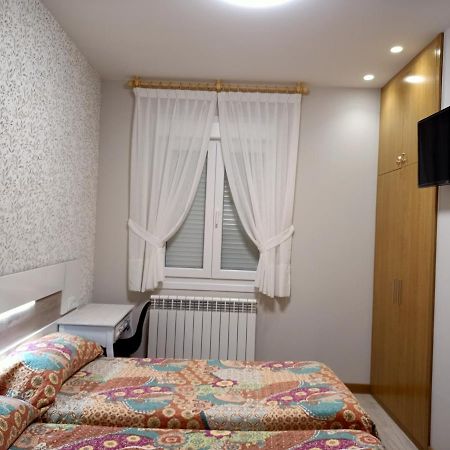 Pension Estacion 41 Logroño Dış mekan fotoğraf